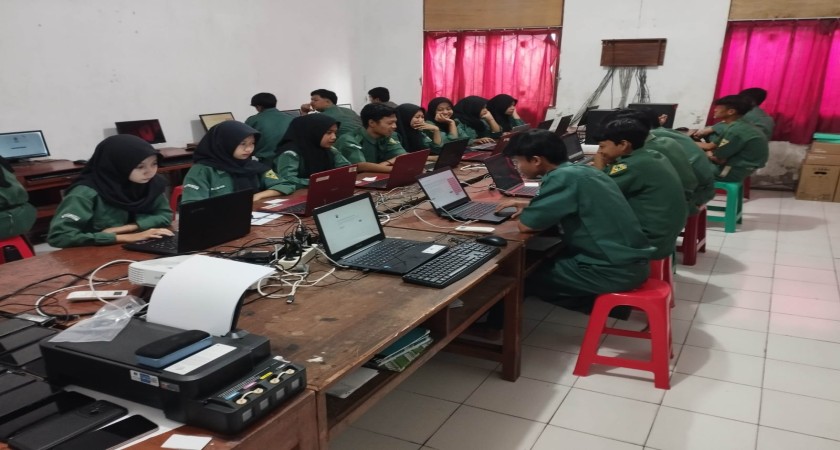 Siswa Kelas XII Mengikuti ASPD Tingkat SMA-SMK Provinsi D.I.Y